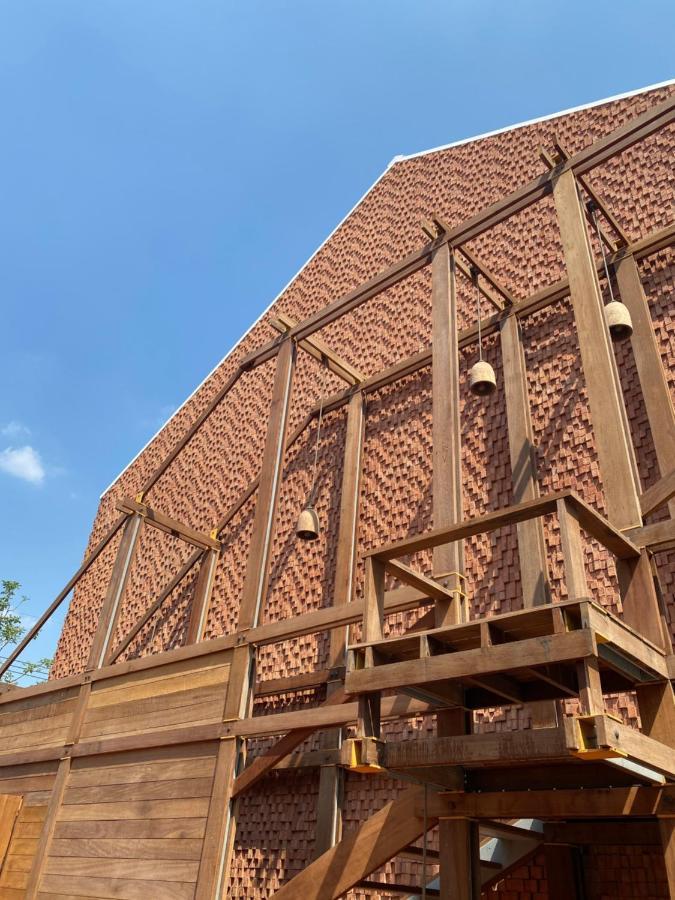 Baan Pomphet Otel Phra Nakhon Si Ayutthaya Dış mekan fotoğraf